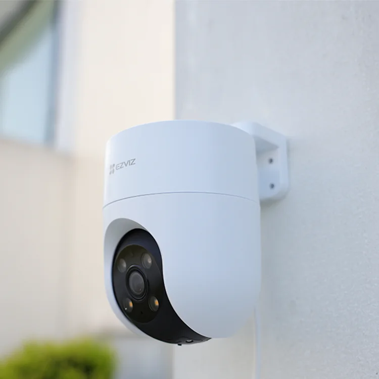 EZVIZ H8c 2K camera close-up front view