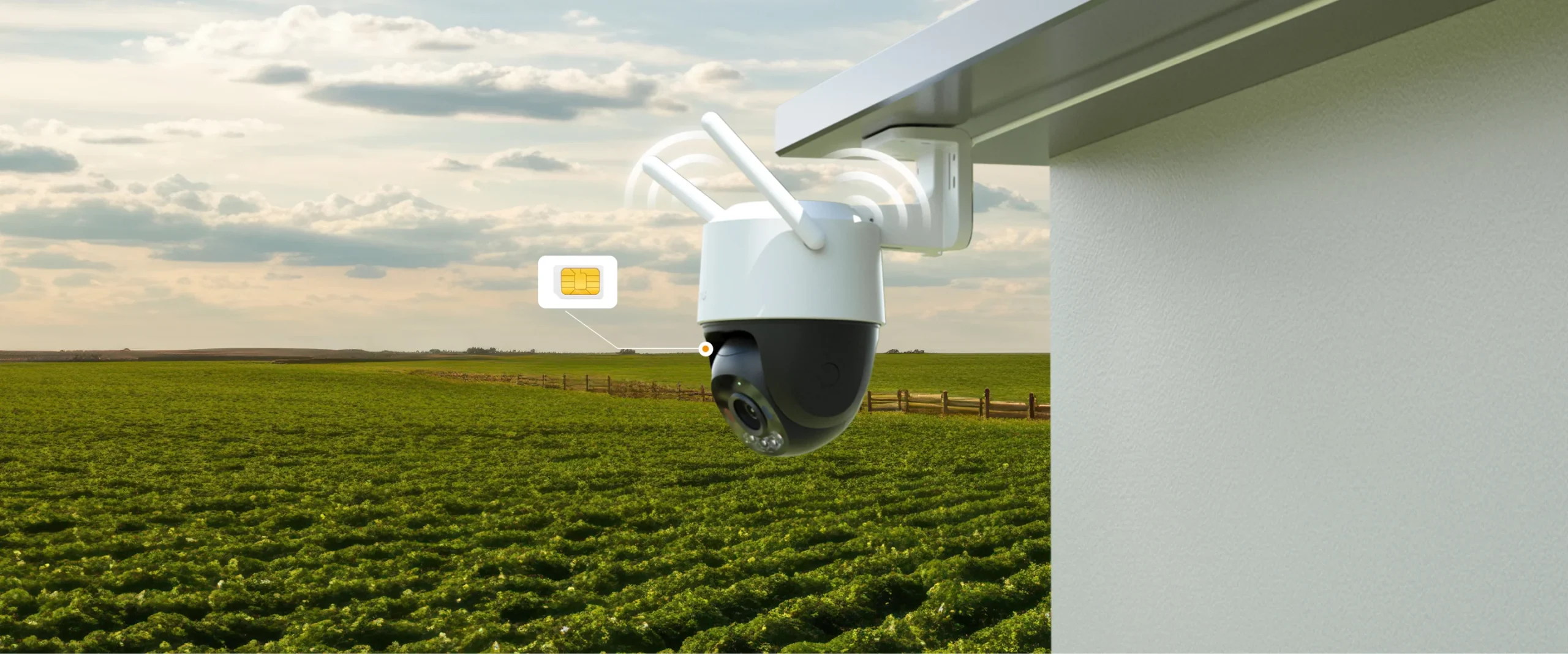 IMOU Cruiser SC 4G 5MP 4G connectivity on a farm