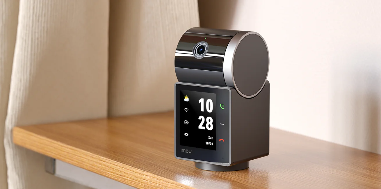 IMOU Rex VT 5MP Video Call Camera smart screen shows time weather and status